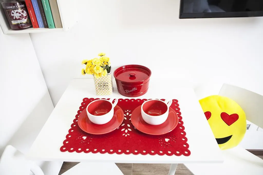 Alessia'S Flat - Sarpi-1